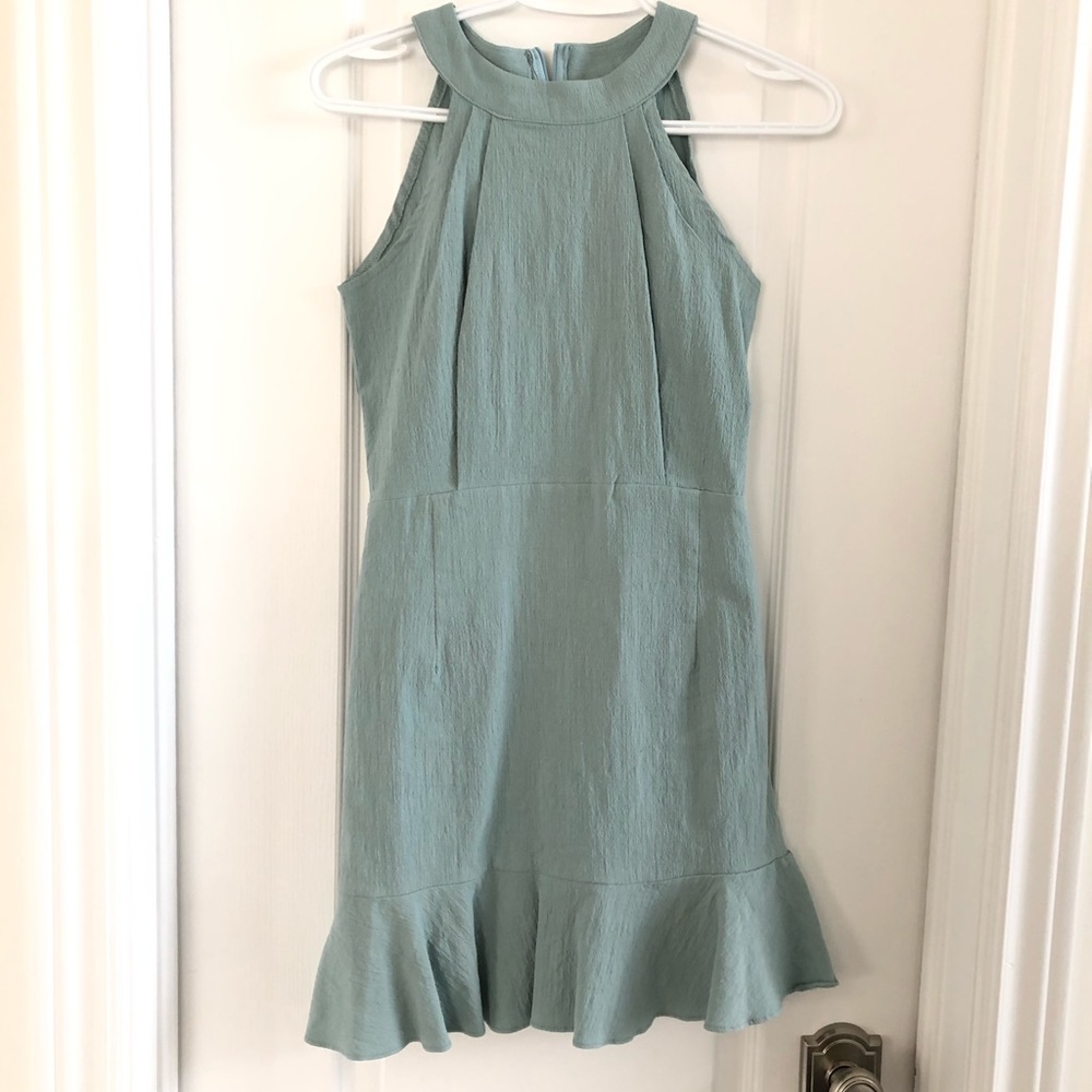 Halter neck dress
